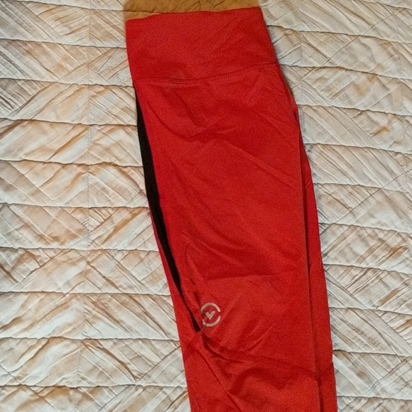 Virus leggings - Picture 2 of 4